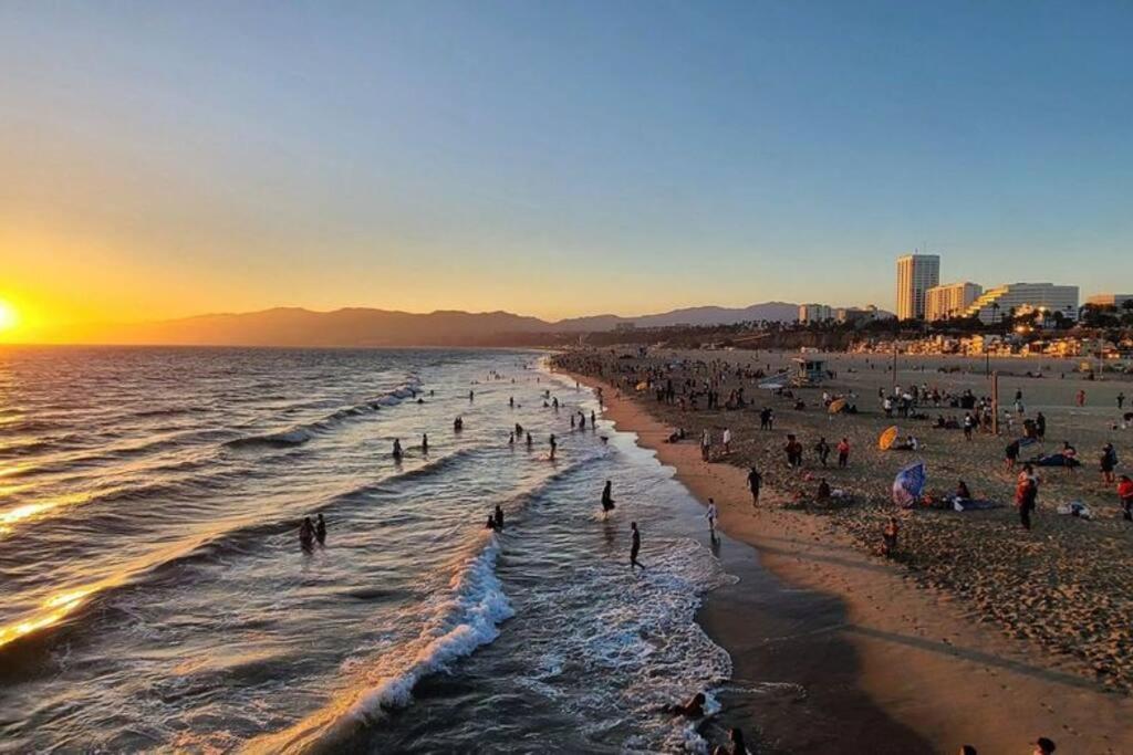 The Best Santa Monica Beach Area, Any Days,Newly Remodeled ลอสแอนเจลิส ภายนอก รูปภาพ